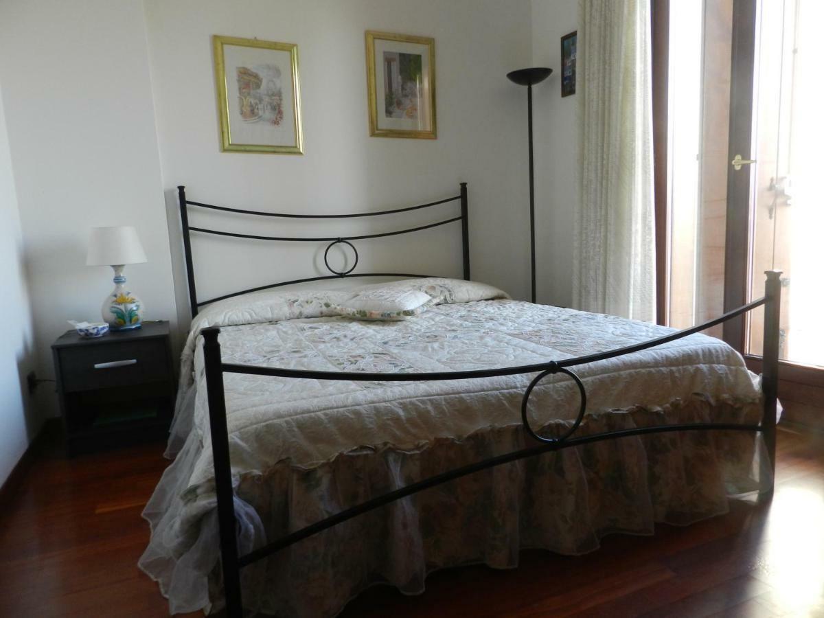 B&B Venezia Le Tre Rose Mestre Eksteriør bilde